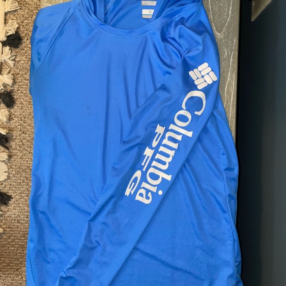 Columbia PFG hoodie - Picture 2 of 4